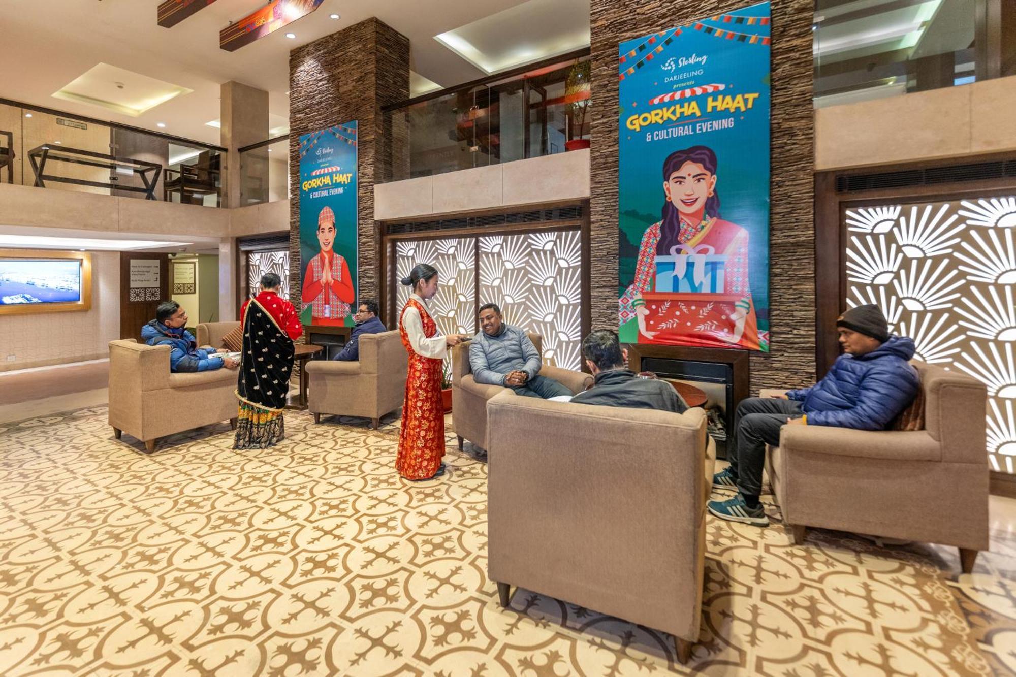 สเตอร์ลิง ดาร์จีลิง Hotel ภายนอก รูปภาพ